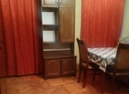 İcarəyə verilir 2 otaqlı 45 m2 köhnə tikili 28 May m.