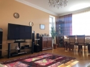 Satılır 3 otaqlı 116 m2 yeni tikili Memar Əcəmi m.