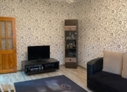 Satılır 2 otaqlı 70 m2 köhnə tikili İnşaatçılar m.