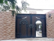 Satılır 5 otaqlı 220 m2 həyət evi Sevil Qazıyeva parkı