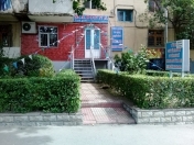 Satılır 2 otaqlı 80 m2 obyekt Qara Qarayev m.