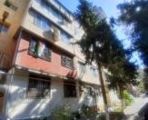 Satılır 3 otaqlı 100 m2 köhnə tikili İnşaatçılar m.