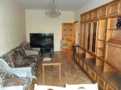 Satılır 3 otaqlı 90 m2 köhnə tikili İnşaatçılar m.