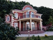 Satılır 5 otaqlı 450 m2 villa Lənkəran