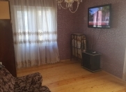 İcarəyə verilir 1 otaqlı 38 m2 köhnə tikili Binəqədi r.