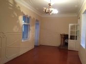 İcarəyə verilir 4 otaqlı 110 m2 həyət evi 28 Mall