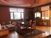 İcarəyə verilir 3 otaqlı 118 m2 yeni tikili Səməd Vurğun parkı