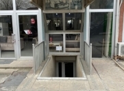 Satılır 2 otaqlı 220 m2 obyekt 7 mkr