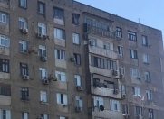 Satılır 4 otaqlı 100 m2 köhnə tikili İnşaatçılar m.