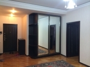 İcarəyə verilir 2 otaqlı 100 m2 yeni tikili Şah İsmayıl Xətai m.