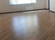 Satılır 4 otaqlı 188 m2 yeni tikili 3 mkr