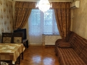 İcarəyə verilir 2 otaqlı 50 m2 köhnə tikili Gənclik m.