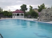 İcarəyə verilir 8 otaqlı 300 m2 bağ evi Şüvəlan Park ticarət mərkəzi