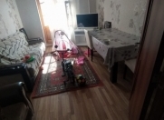 Satılır 5 otaqlı 130 m2 köhnə tikili İnşaatçılar m.