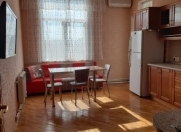 İcarəyə verilir 3 otaqlı 135 m2 yeni tikili Gənclik m.