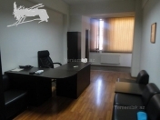 İcarəyə verilir 3 otaqlı 120 m2 ofis Şah İsmayıl Xətai m.
