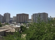 Satılır 4 otaqlı 90 m2 köhnə tikili 20 yanvar m.