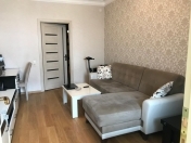 Satılır 2 otaqlı 50 m2 köhnə tikili İnşaatçılar m.