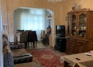 Satılır 2 otaqlı 55 m2 köhnə tikili Yeni Yasamal
