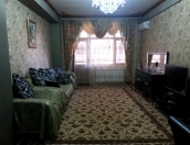 İcarəyə verilir 3 otaqlı 90 m2 yeni tikili Xətai r.