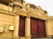 Satılır 8 otaqlı 421 m2 həyət evi Qara Qarayev m.