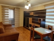 Satılır 2 otaqlı 41 m2 köhnə tikili İnşaatçılar m.