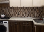 İcarəyə verilir 3 otaqlı 70 m2 köhnə tikili Yasamal r.