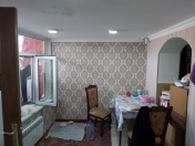 Satılır 3 otaqlı 70 m2 həyət evi Memar Əcəmi m.
