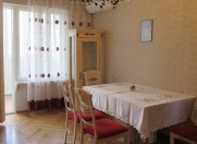 İcarəyə verilir 2 otaqlı 55 m2 köhnə tikili Atatürk parkı