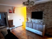 İcarəyə verilir 2 otaqlı 50 m2 köhnə tikili İnşaatçılar m.