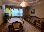 İcarəyə verilir 4 otaqlı 165 m2 yeni tikili 28 May m.