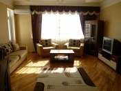 İcarəyə verilir 3 otaqlı 155 m2 yeni tikili İncəsənət və Mədəniyyət Un.