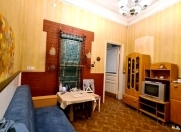 Satılır 3 otaqlı 45 m2 köhnə tikili Yasamal r.