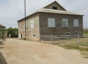Satılır 4 otaqlı 180 m2 həyət evi Şirvan