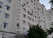 Satılır 2 otaqlı 65 m2 köhnə tikili Elmlər Akademiyası m.