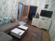 Satılır 2 otaqlı 45 m2 köhnə tikili 5 mkr