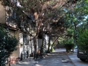 Satılır 3 otaqlı 72 m2 köhnə tikili Yasamal r.