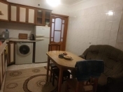 Satılır 4 otaqlı 120 m2 köhnə tikili İnşaatçılar m.
