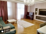 İcarəyə verilir 3 otaqlı 160 m2 yeni tikili 28 May m.