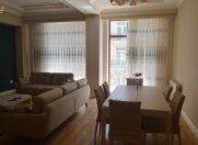 İcarəyə verilir 3 otaqlı 100 m2 yeni tikili Xətai r.