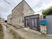 Satılır 4 otaqlı 170 m2 həyət evi Ramana