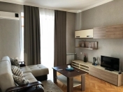 İcarəyə verilir 1 otaqlı 40 m2 köhnə tikili Fairmont otel