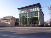 İcarəyə verilir 3 otaqlı 1250 m2 obyekt Zaqatala