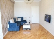 Satılır 2 otaqlı 71 m2 yeni tikili 8 km