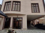 Satılır 6 otaqlı 375 m2 həyət evi Azadlıq prospekti m.