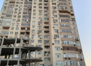 Satılır 2 otaqlı 103 m2 yeni tikili 8 mkr