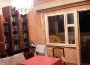 Satılır 3 otaqlı 80 m2 köhnə tikili Elmlər Akademiyası m.