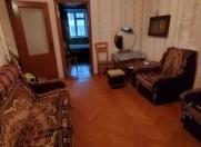 Satılır 2 otaqlı 47 m2 köhnə tikili Yasamal r.