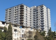 Satılır 1 otaqlı 40 m2 yeni tikili İnşaatçılar m.