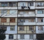 Satılır 2 otaqlı 60 m2 köhnə tikili 8 km